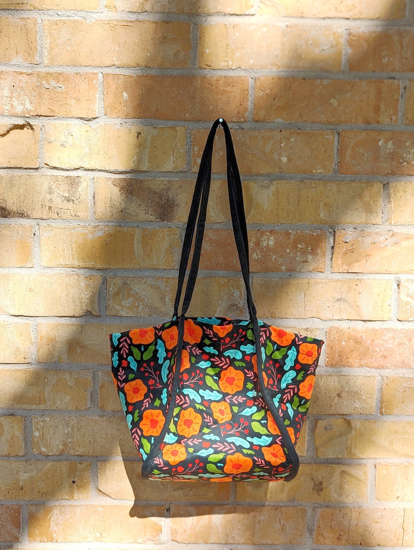 Flower Pattern Fortune Ingot Bag – Lucky Gold Ingot Pouch for Money & Good Fortune