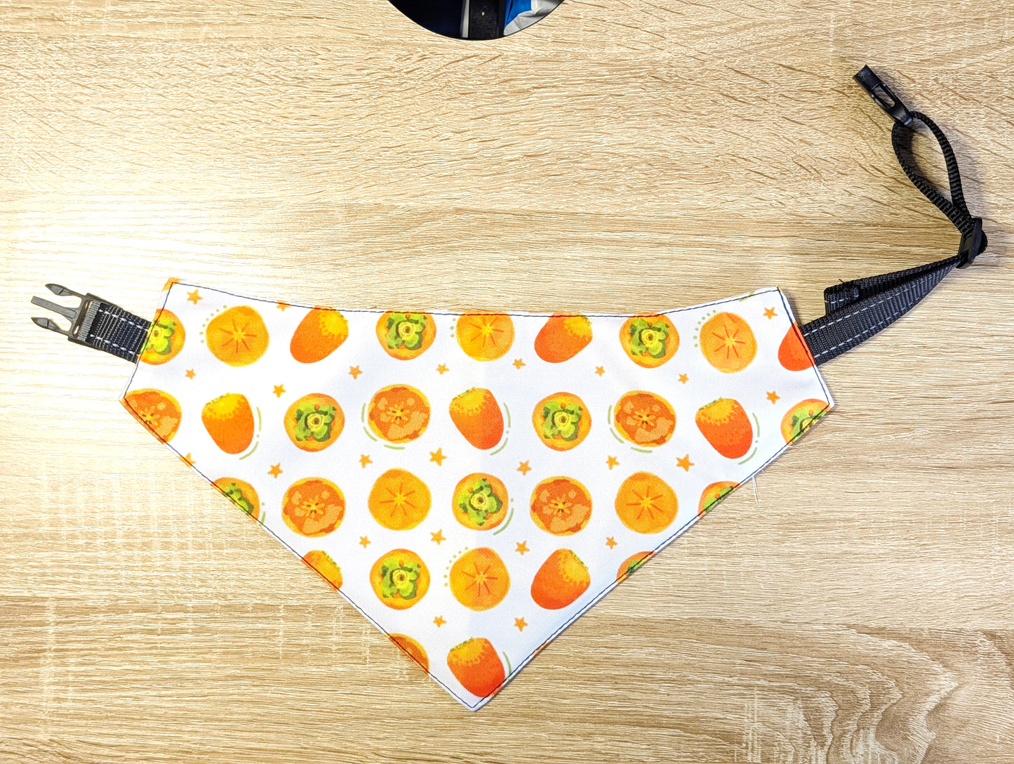 Autumn to Winter Dog Bandana – Double-Sided, Waterproof, Adjustable Buckle