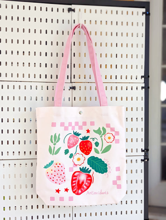Strawberry 🍓 Lover tote bag